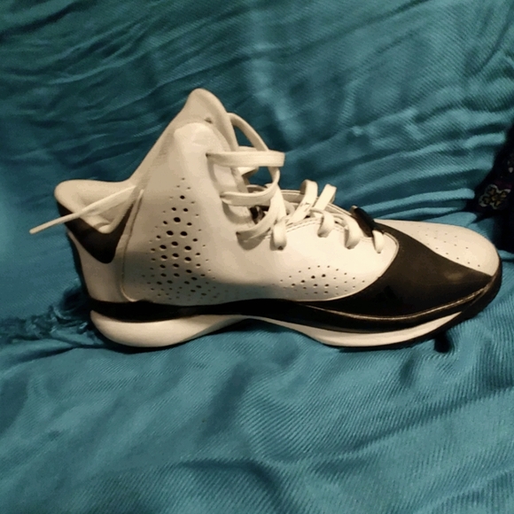 Adidas Performance D Rose 773 111 C75720 Womens 9.5 Mens 7.5/ - Picture 3 of 6